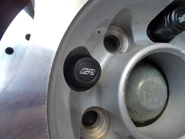 Greddy racing lug nuts